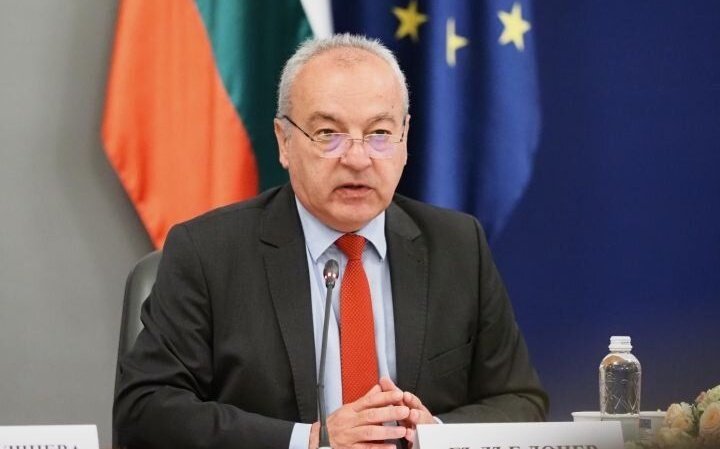 гълъб донев представи бюджет 2026 дефицит режем доходи видео