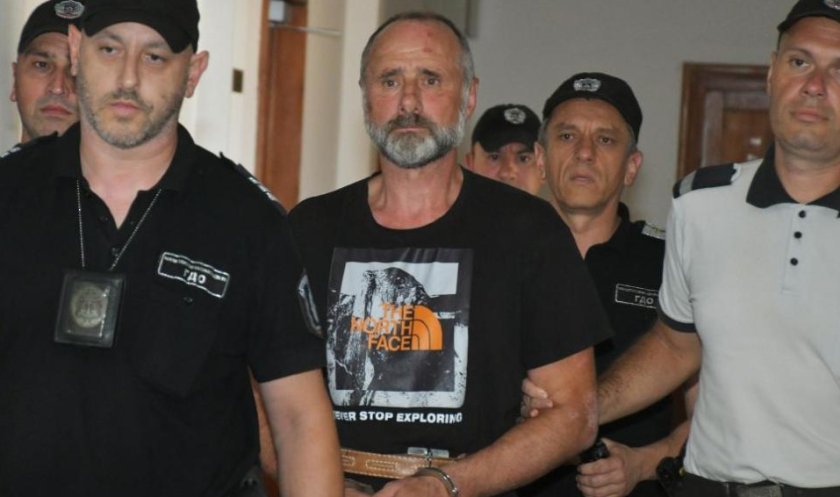 искат постоянен арест украинец обвинен жестоко убийство кошарица