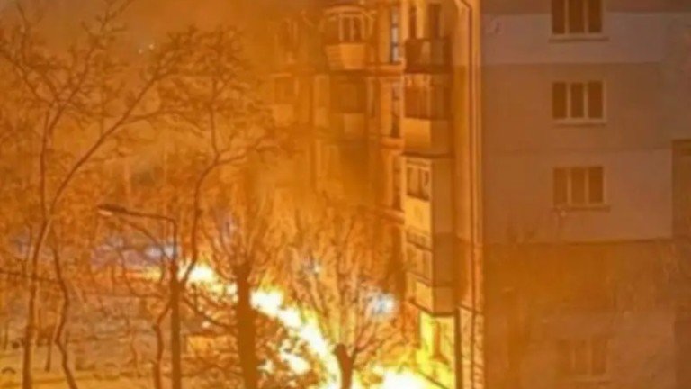 Над 200 бойни сблъсъка в Украйна: 15 ранени при руска атака срещу Запорожие