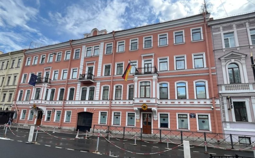 Русия затваря германското генерално консулство в Санкт Петербург
