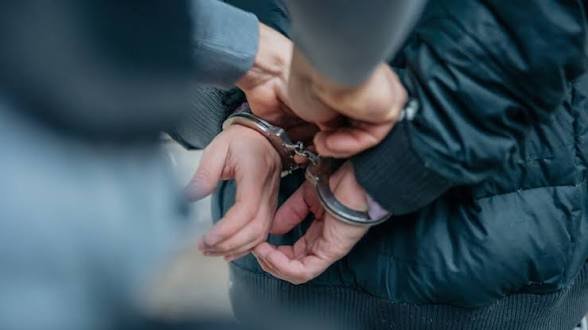 двама българи арестувани хърватия измами възрастни хора