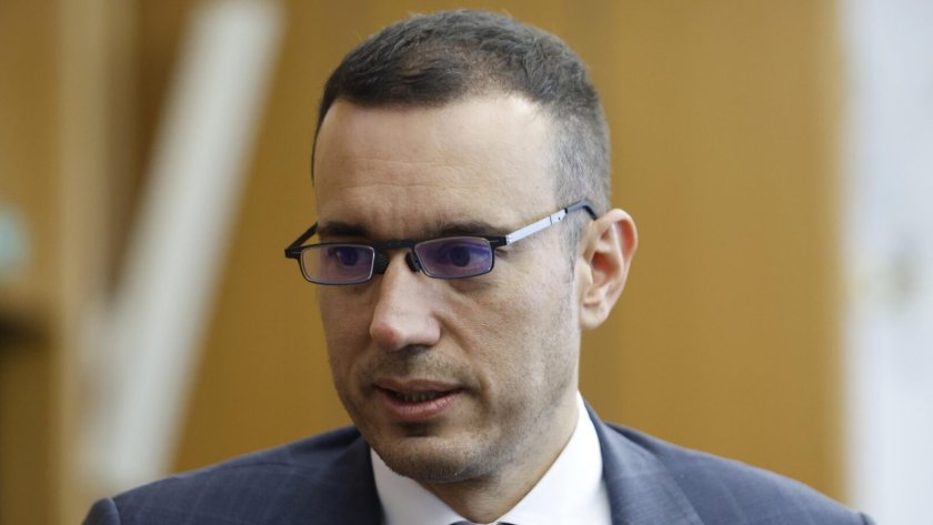 столична община търси банка заем 1835 млн евро