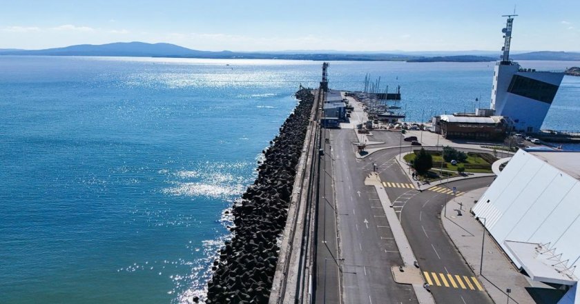 Модернизацията на Варна и Бургас ще засили ролята на България в Средния коридор