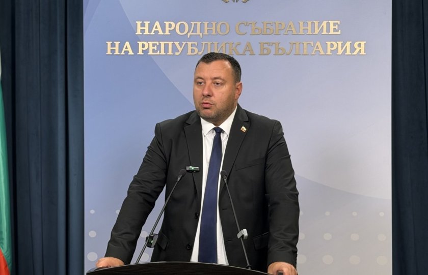 (ВИДЕО)&bdquo;Възраждане&ldquo;: Без контрол ще има фиктивни фирми