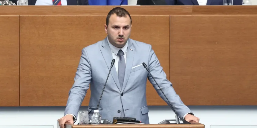 Парушев: Няма яснота кой е атакувал корабите в Черно море