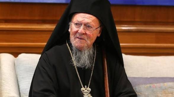 вселенският патриарх вартоломей пристигна българия посрещнаха протест