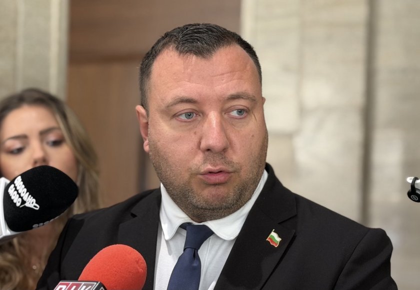 (ВИДЕО) Край на задължителната годишна полица за моторите? Застраховките ще са и за 3 или 6 месеца