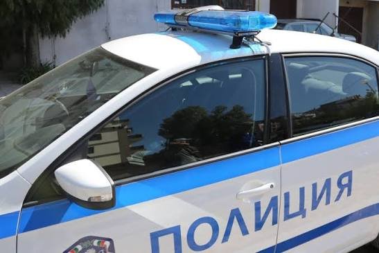 Жители на варненски блок твърдят, че са подложени на тормоз от агресивна съседка