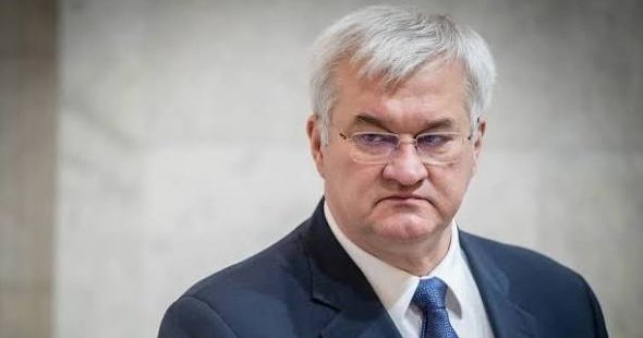 сибига русия опитва раздели запада три фронта