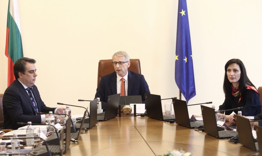 въздухарят денков хвали догодина сме шенген въздух море