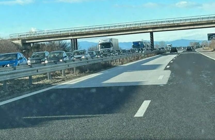 внимание верижни катастрофи предизвикаха голямо задръстване магистрала тракия
