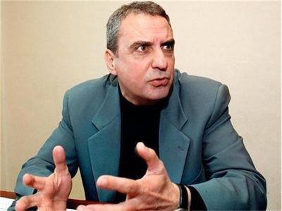 паун цонев сюрреалистично влезе ldquoмагнитскиrdquo излезе евроатлантик влезе излезе жълтопаветниците извинят посолството също
