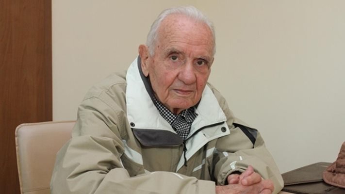 отиде легендарният български журналист петър милушев