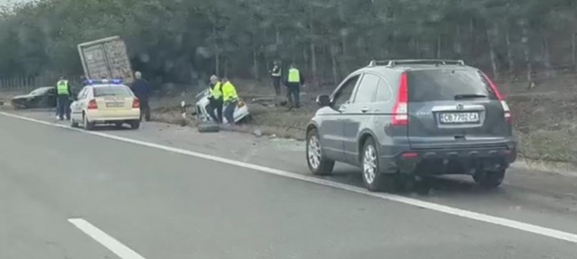 турски тир блъсна патрулка тракия двама полицаи шофьор пострадали