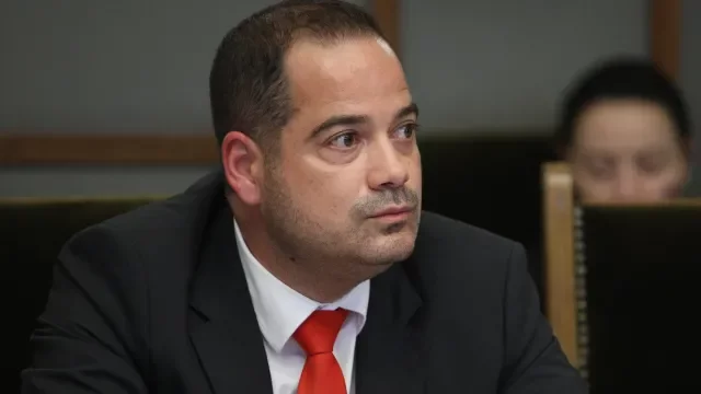 граждани излизат протест сградата мвр искат оставката калин стоянов