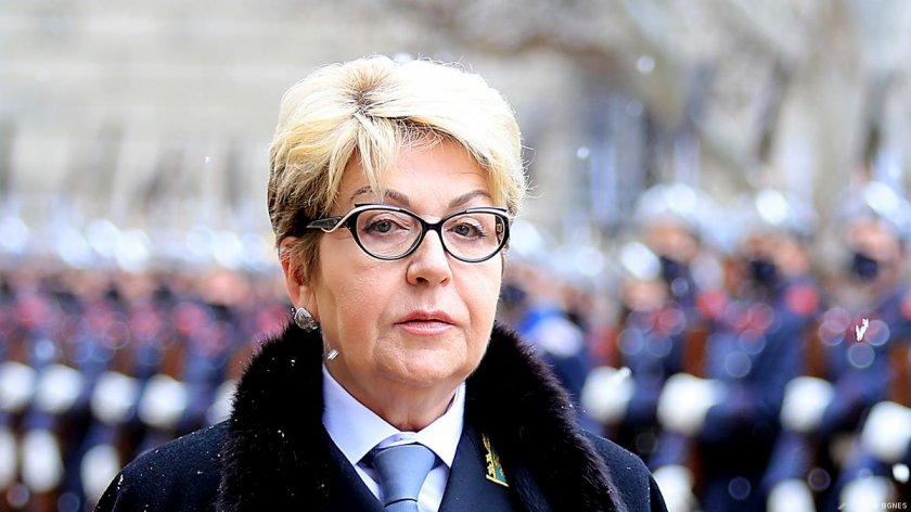 елеонора митрофанова все повече опитват скарат поставят страни барикадите