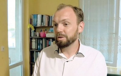 Заместникът на Тагарев Мустафа Емин подаде оставка