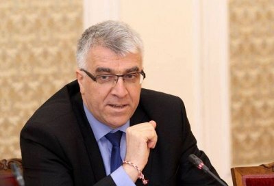 Румен Гечев: Сценаристите са от ДПС, режисурата е на Борисов, а ПП са обикновена артистична група