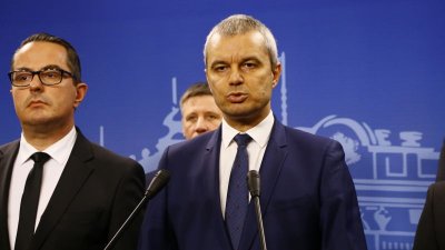 &ldquo;Възраждане&rdquo; отрече връзка с българите, заподозрени в шпионаж за Русия