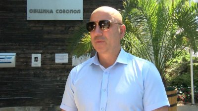 Протест беляза началото на кампанията на кмета на Созопол. Янакиев минава за човек на Николай Банев и Кирил Добрев