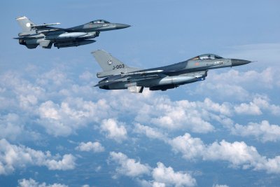 Ройтерс: САЩ одобряват прехвърлянето на самолети F-16 на Украйна от Дания и Холандия