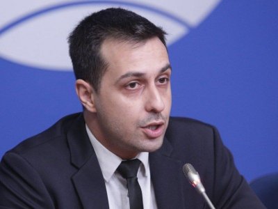Депутат от Възраждане декларира 18 имота придобити в една и съща година
