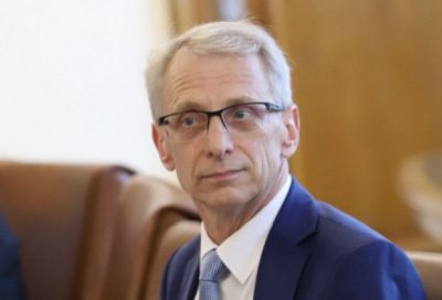 След предложение на Бойко, Денков свиква Съвета по сигурност към МС, за да се подмаже на Брюксел и Вашингтон