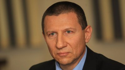 След като замете &bdquo;Барселонагейт&ldquo; и Борисов, Сарафов замита и Пепи Еврото и &bdquo;Осемте джуджета&ldquo;