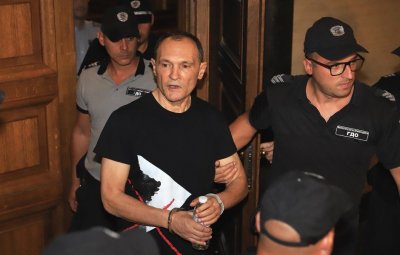 НАП и КПКОНПИ загубиха делата за запорите на стойност близо 230 милиона върху активите на Васил Божков