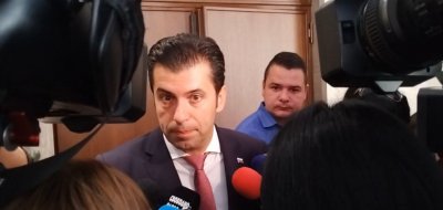 Кирил Петков избяга от въпросите на MediaMall за назначението на Калин Димитров за шеф на &ldquo;Терем&rdquo; (ВИДЕО)