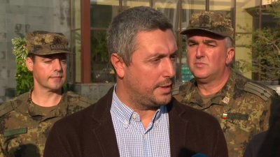 Кметът на Царево спасил стотици от удавяне