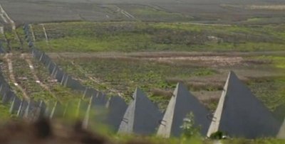 Русия инсталира 1,5 милиона драконови зъби по линията на съприкосновение в Украйна