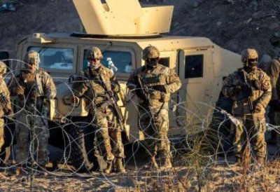 САЩ е на ръба на гражданска война, прекарват танкове към границата с Мексико