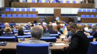 НС ще гласува за втори път Закона за здравното осигуряване и Закона за БНБ