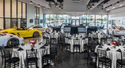 &ldquo;Restaurant 917&rdquo; в Лос Анджелис - любимото място на всички фенове на Порше (СНИМКИ И ВИДЕО)