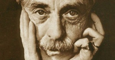 &bdquo;Ако някой ти лиже обувките, натисни го с крак, преди да е започнал да те хапе&rdquo;