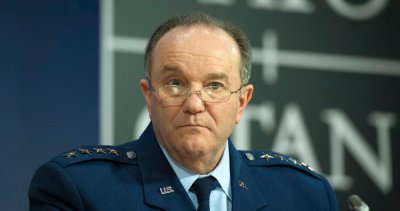 Филип Брийдлав: Шансовете на Путин да спечели войната в Украйна изглеждат големи