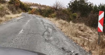 Ето за какви пътища АПИ ни кара да плащаме винетки (ВИДЕО)
