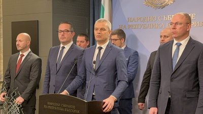 &ldquo;Възраждане&rdquo; с размазващ брифинг за състоянието на &ldquo;великата българска ограда&rdquo; (ВИДЕО)