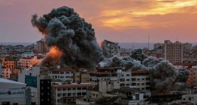 Израел спаси двама заложници и нанесе тежки въздушни удари над град Рафах