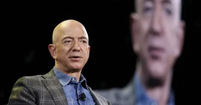 Безос продаде акции на Amazon за над 2 милиарда долара