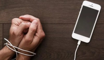 САМО В MEDIAMALL: Съдебно решение разобличи мобилните оператори за едностранното увеличение на цените! Къде са регулаторите в лицето на КРС, КЗП и КЗК?