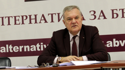 Румен Петков пред MEDIAMALL за съсипаната енергетика, за схемата с ваксините, за Пеевски, Киро и униженията, на които сме подложени от сглобката- (ВИДЕО - 2 част)