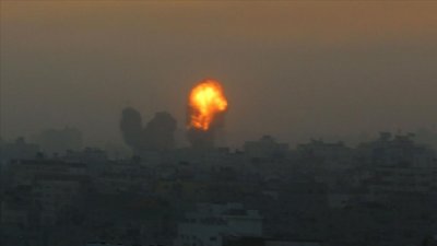 Израелската армия удари Дамаск
