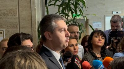&ldquo;Възраждане&rdquo; обвини &ldquo;Сглобката&rdquo; в опит за корупция чрез Закона за социалните предприятия (ВИДЕО)