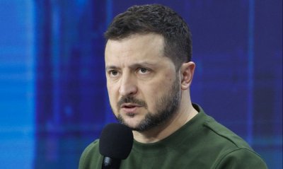 Зеленски пристигна на посещение в Саудитска Арабия