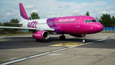 MIRROR: За втора поредна година WIZZ AIR е най-лошата авиокомпания в Европа