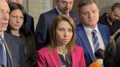 На &ldquo;Възраждане&rdquo; отново им се привидяха корупционни схеми, но и те не знаят как ще се случат (ВИДЕО)