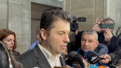 Петков: ГЕРБ трябва да ни покажат, че промяната ще продължи, за да има шанс това управление да продължи