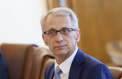 Денков: Подавам оставка на 6 март, няма да изпращам български войски в Украйна
